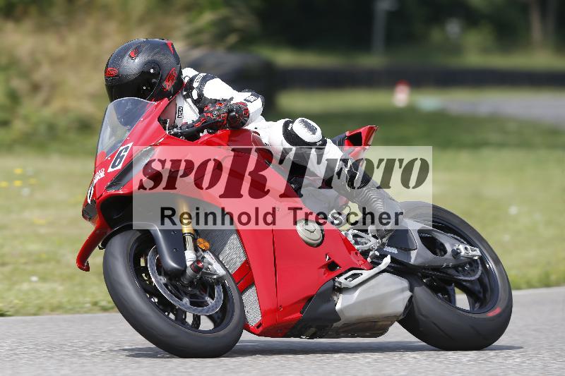/25 10.06.2025 MaxRacing ADR/Gruppe gruen/76